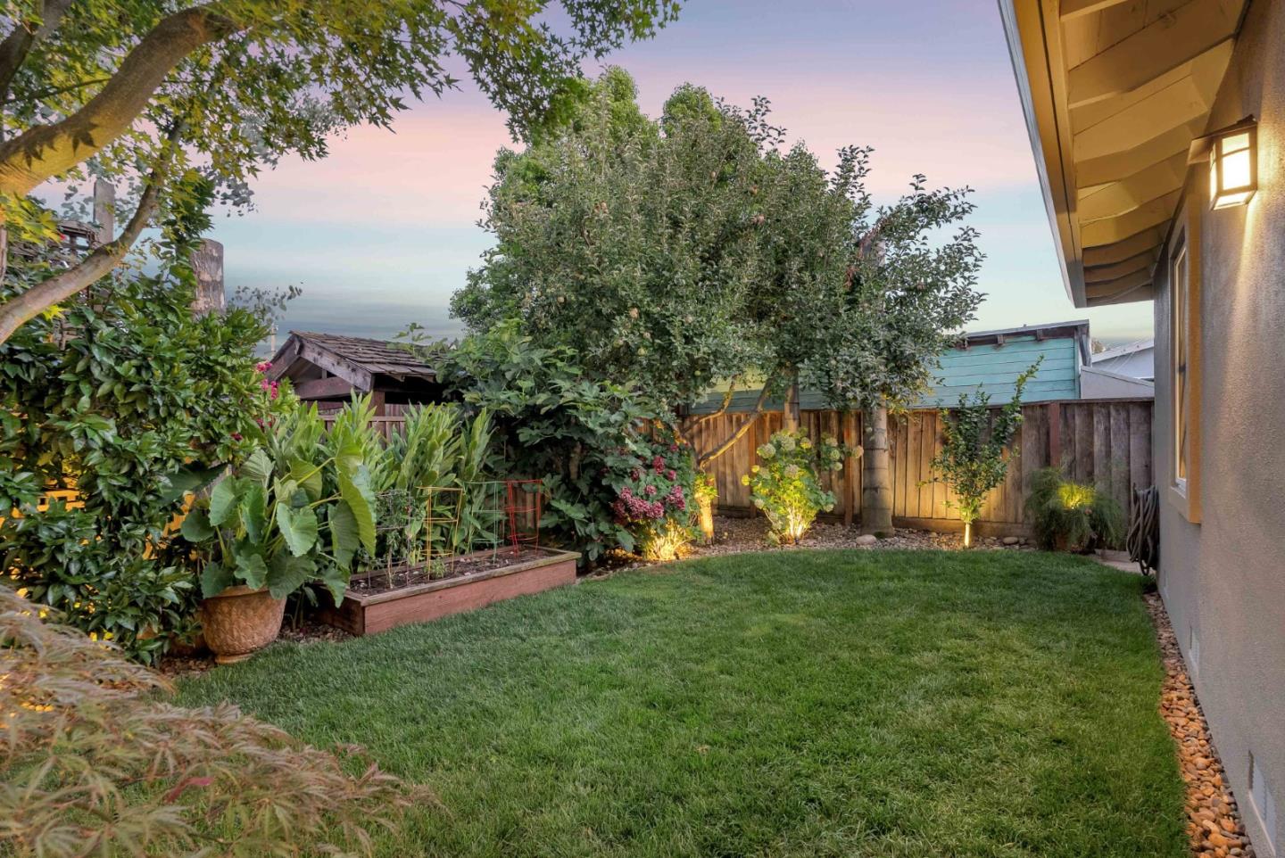 Detail Gallery Image 50 of 71 For 543 Toft St, Mountain View,  CA 94041 - 3 Beds | 2 Baths