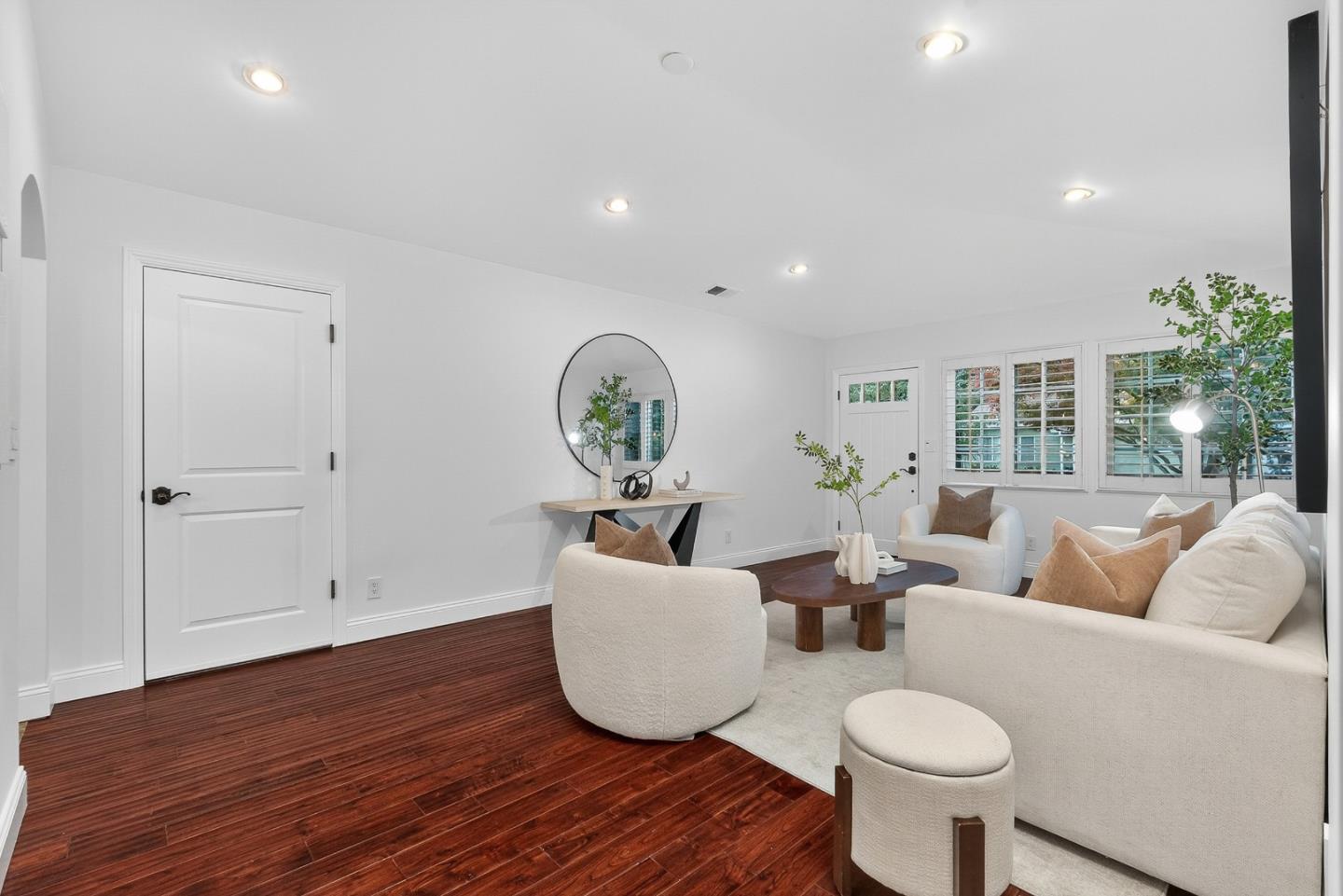 Detail Gallery Image 7 of 71 For 543 Toft St, Mountain View,  CA 94041 - 3 Beds | 2 Baths
