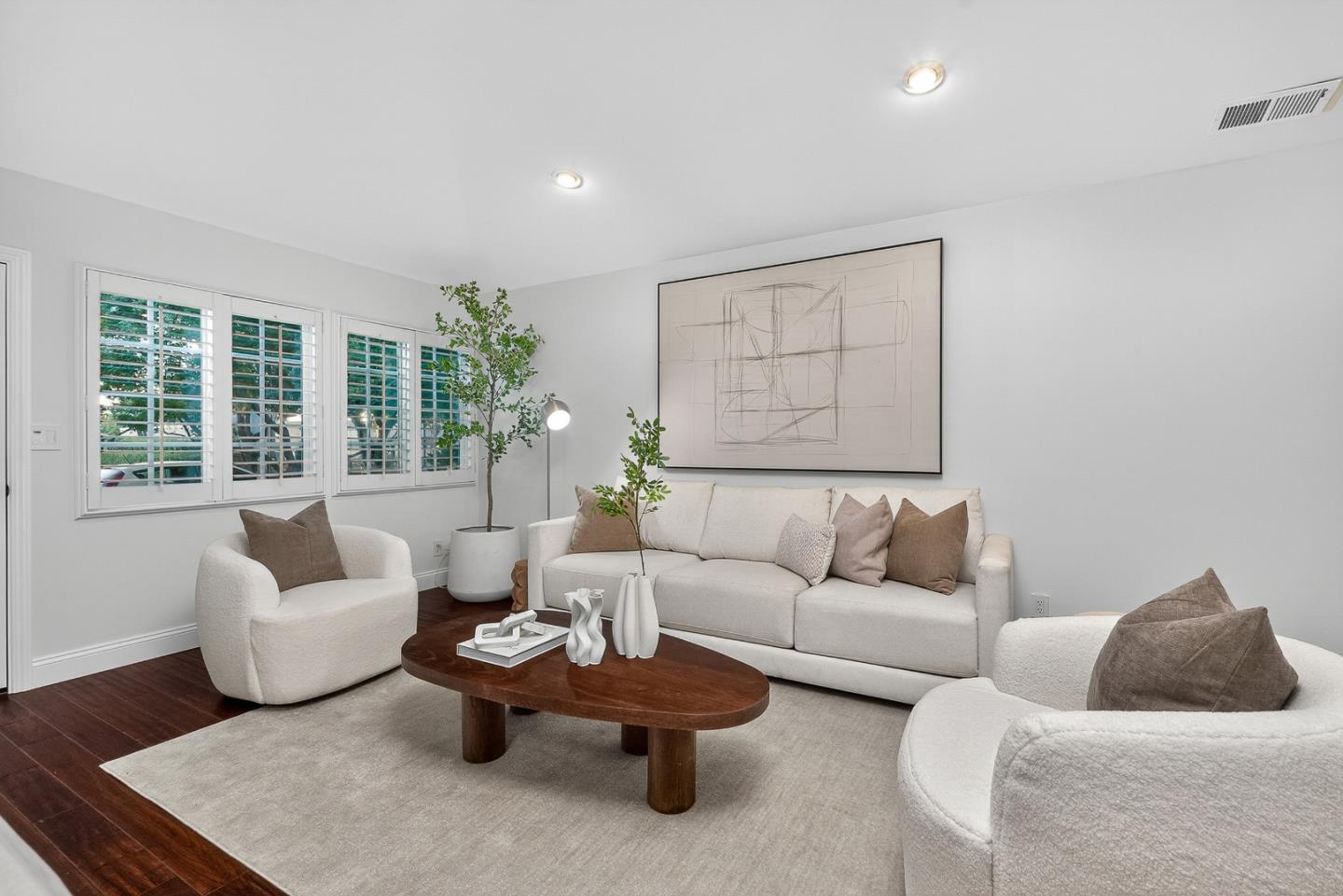 Detail Gallery Image 8 of 71 For 543 Toft St, Mountain View,  CA 94041 - 3 Beds | 2 Baths