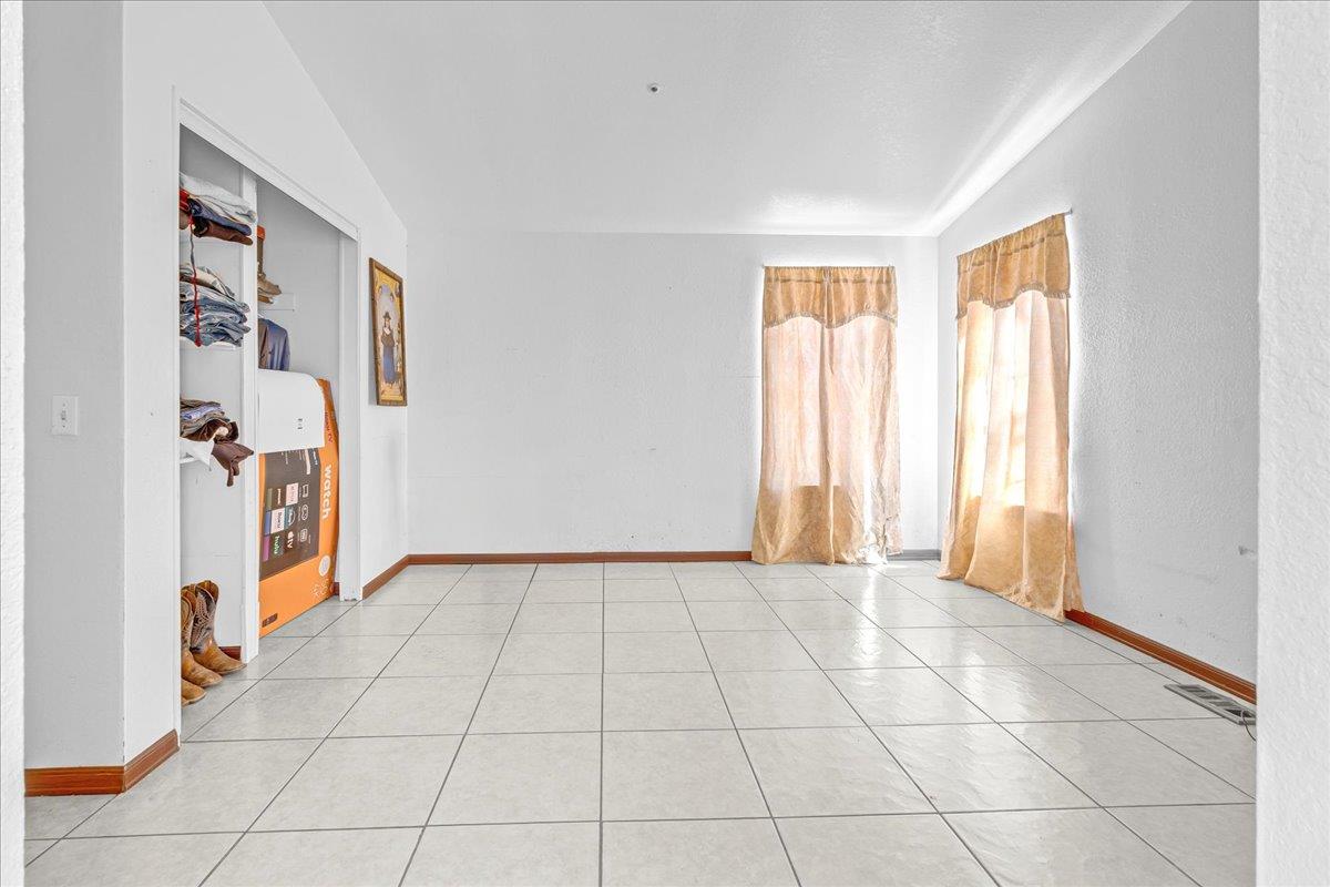 Detail Gallery Image 19 of 28 For 704 Garner Ave #3,  Salinas,  CA 93905 - 3 Beds | 2 Baths