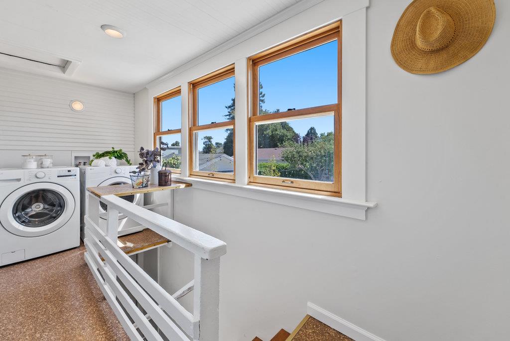 Detail Gallery Image 35 of 73 For 331 Van Ness Ave, Santa Cruz,  CA 95060 - 3 Beds | 1 Baths