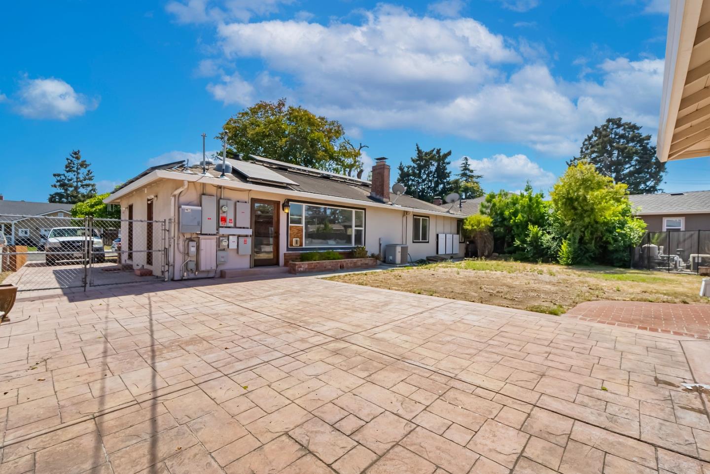 Detail Gallery Image 31 of 51 For 701 S Clover Ave, San Jose,  CA 95128 - 3 Beds | 2 Baths