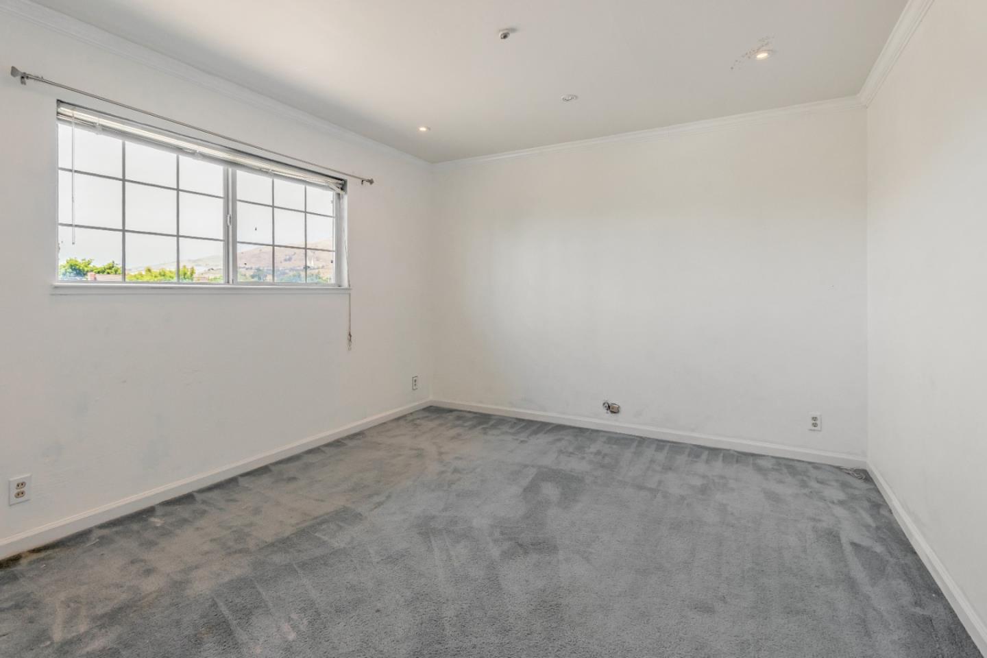 Detail Gallery Image 34 of 48 For 1394 Glacier Dr, Milpitas,  CA 95035 - 5 Beds | 2/1 Baths