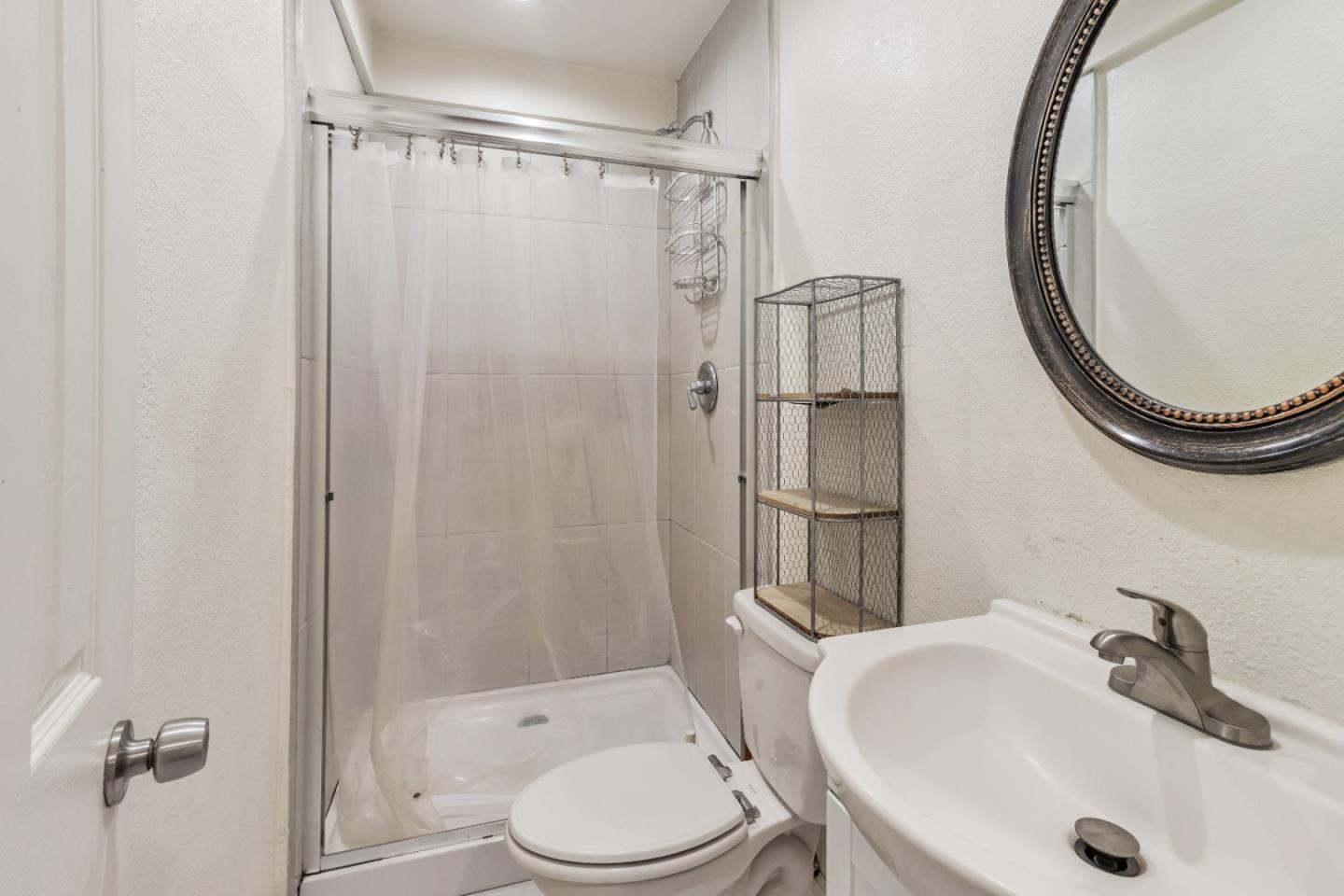 Detail Gallery Image 40 of 48 For 1394 Glacier Dr, Milpitas,  CA 95035 - 5 Beds | 2/1 Baths