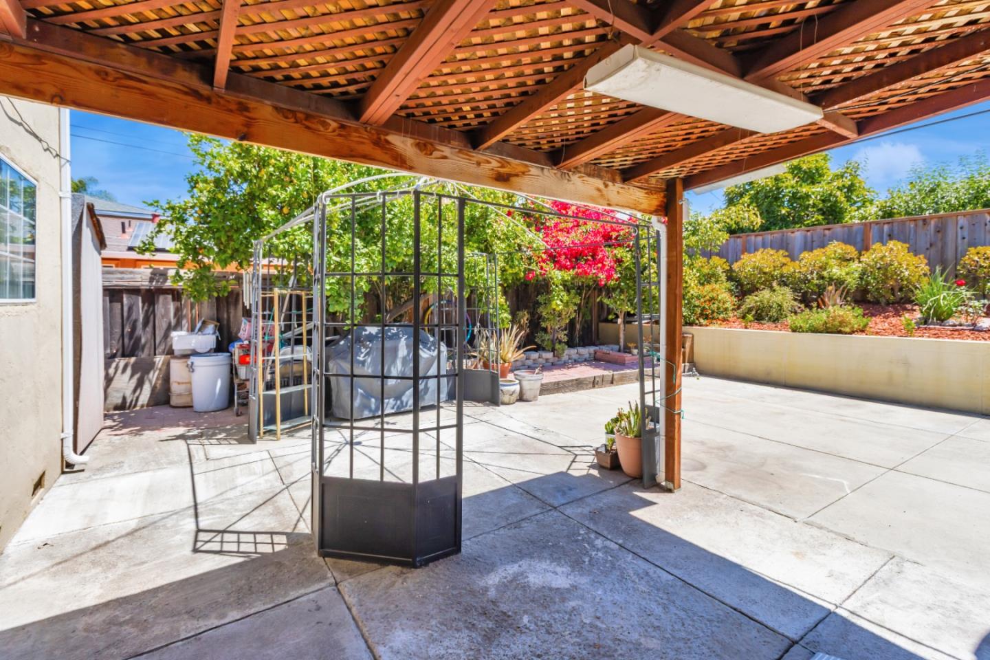 Detail Gallery Image 42 of 48 For 1394 Glacier Dr, Milpitas,  CA 95035 - 5 Beds | 2/1 Baths