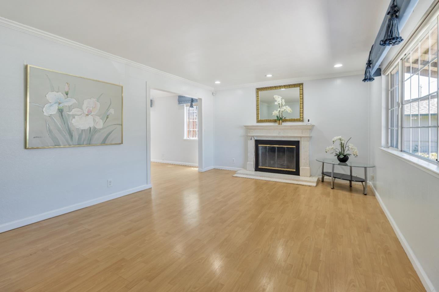 Detail Gallery Image 5 of 48 For 1394 Glacier Dr, Milpitas,  CA 95035 - 5 Beds | 2/1 Baths