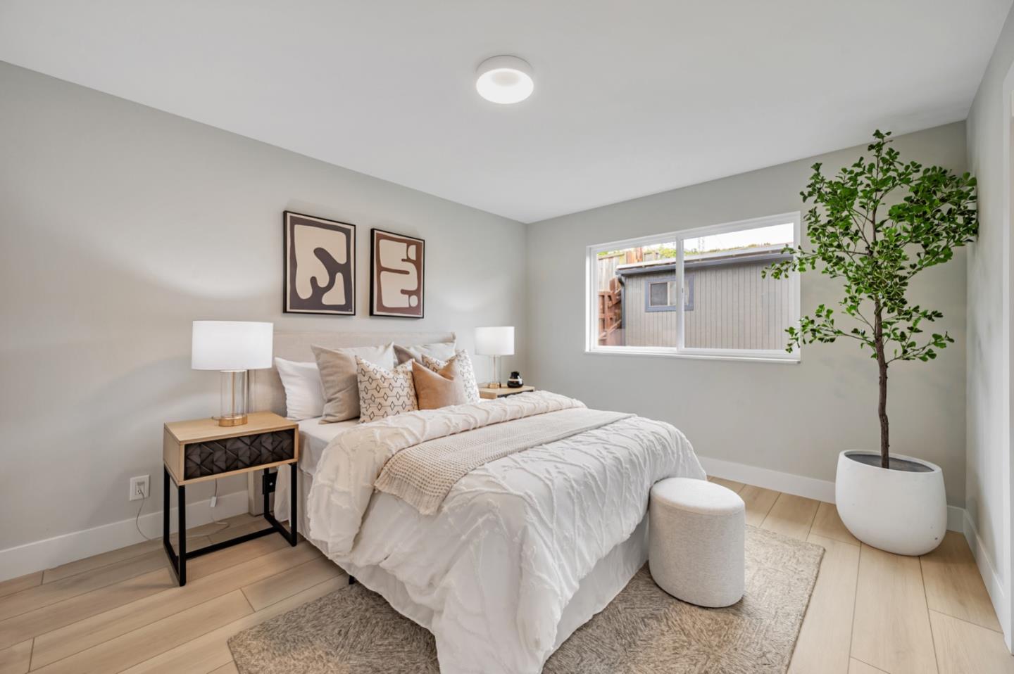 Detail Gallery Image 25 of 42 For 304 Evergreen Dr, South San Francisco,  CA 94080 - 4 Beds | 3 Baths