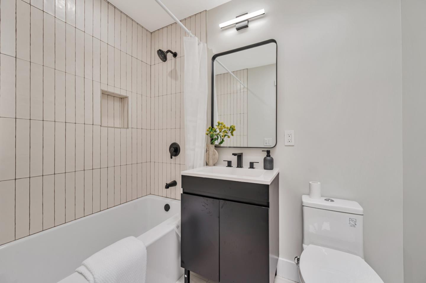 Detail Gallery Image 36 of 42 For 304 Evergreen Dr, South San Francisco,  CA 94080 - 4 Beds | 3 Baths