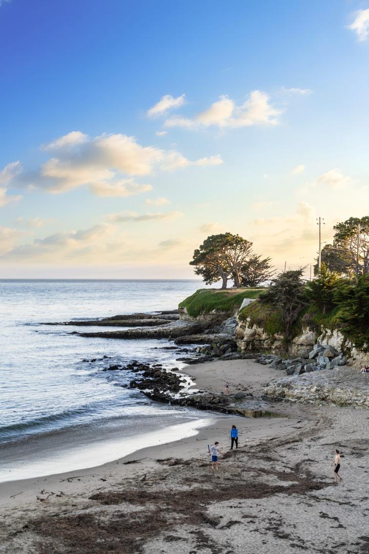 Detail Gallery Image 50 of 53 For 421 Oxford Way, Santa Cruz,  CA 95060 - 4 Beds | 2 Baths