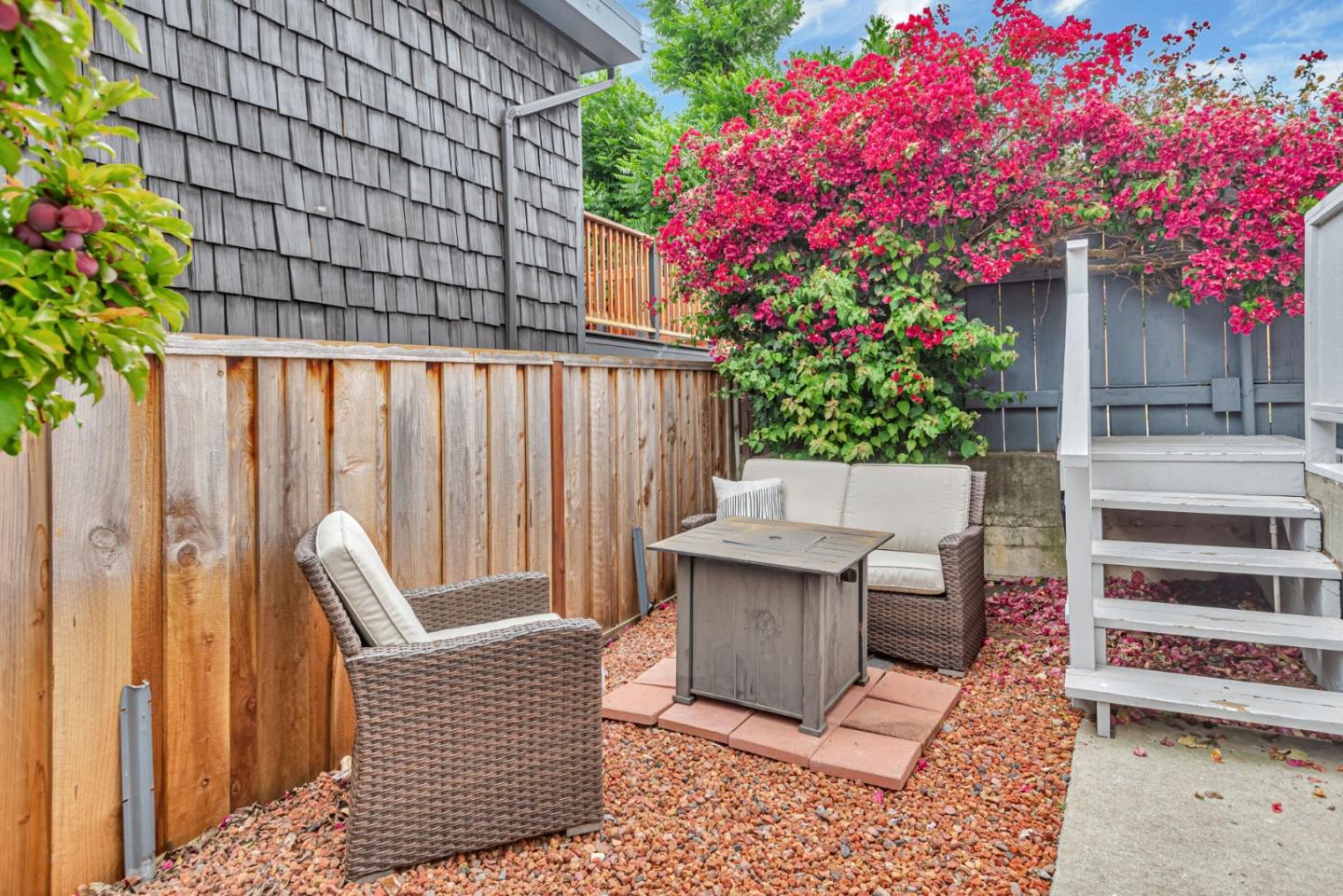 Detail Gallery Image 35 of 38 For 193 Linden Ave #1,  San Bruno,  CA 94066 - 2 Beds | 1/1 Baths