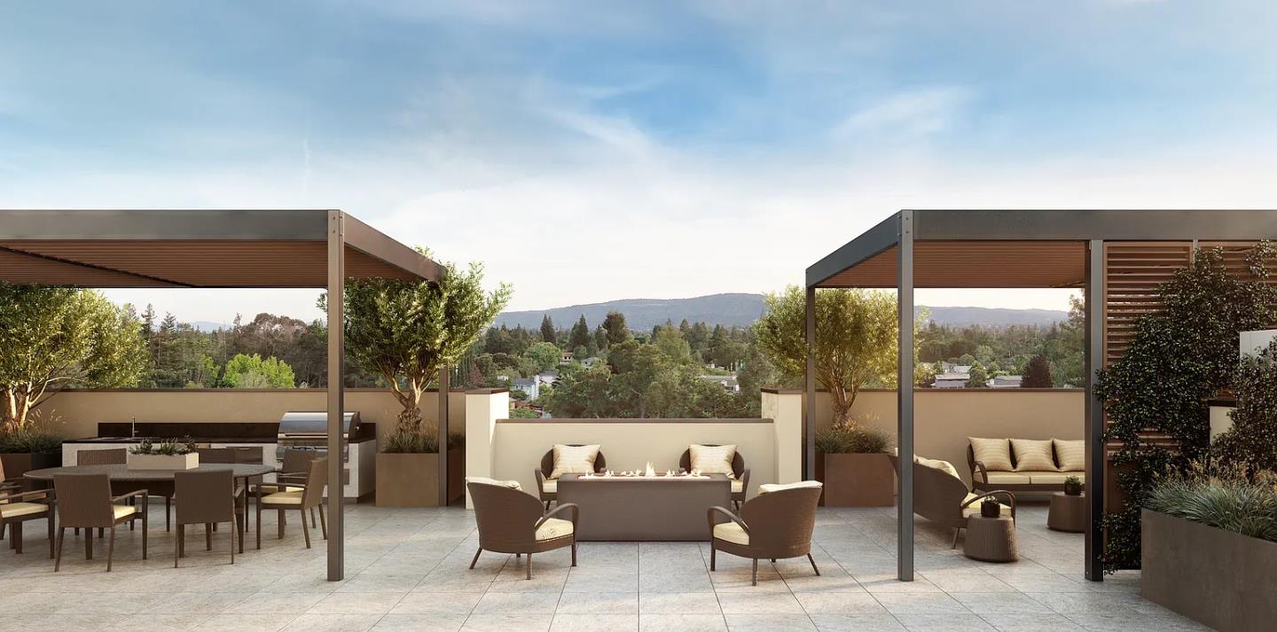 Detail Gallery Image 7 of 9 For 4880 El Camino Real #22,  Los Altos,  CA 94022 - 3 Beds | 2/1 Baths