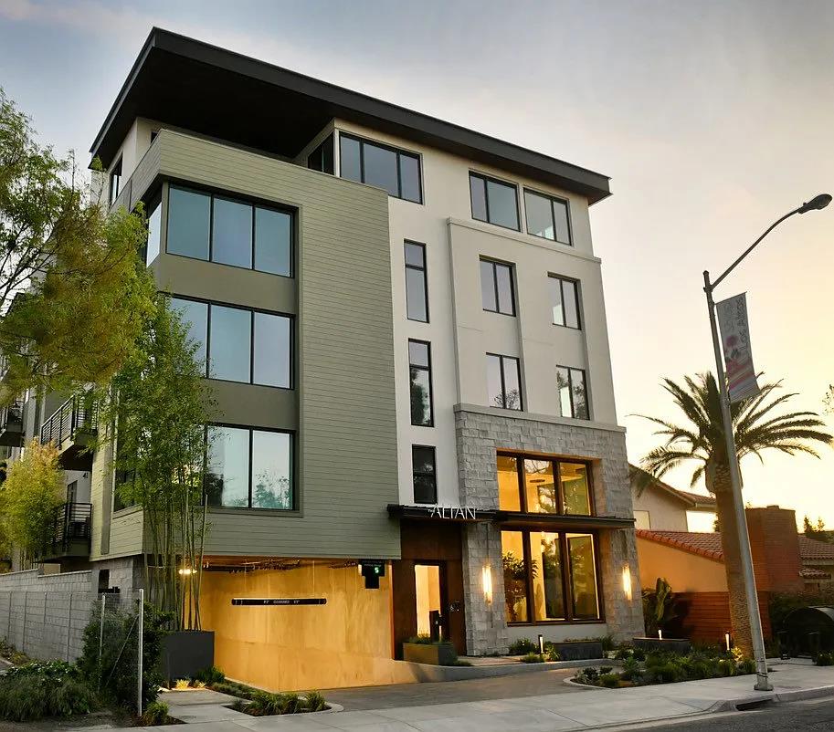 Detail Gallery Image 8 of 9 For 4880 El Camino Real #22,  Los Altos,  CA 94022 - 3 Beds | 2/1 Baths