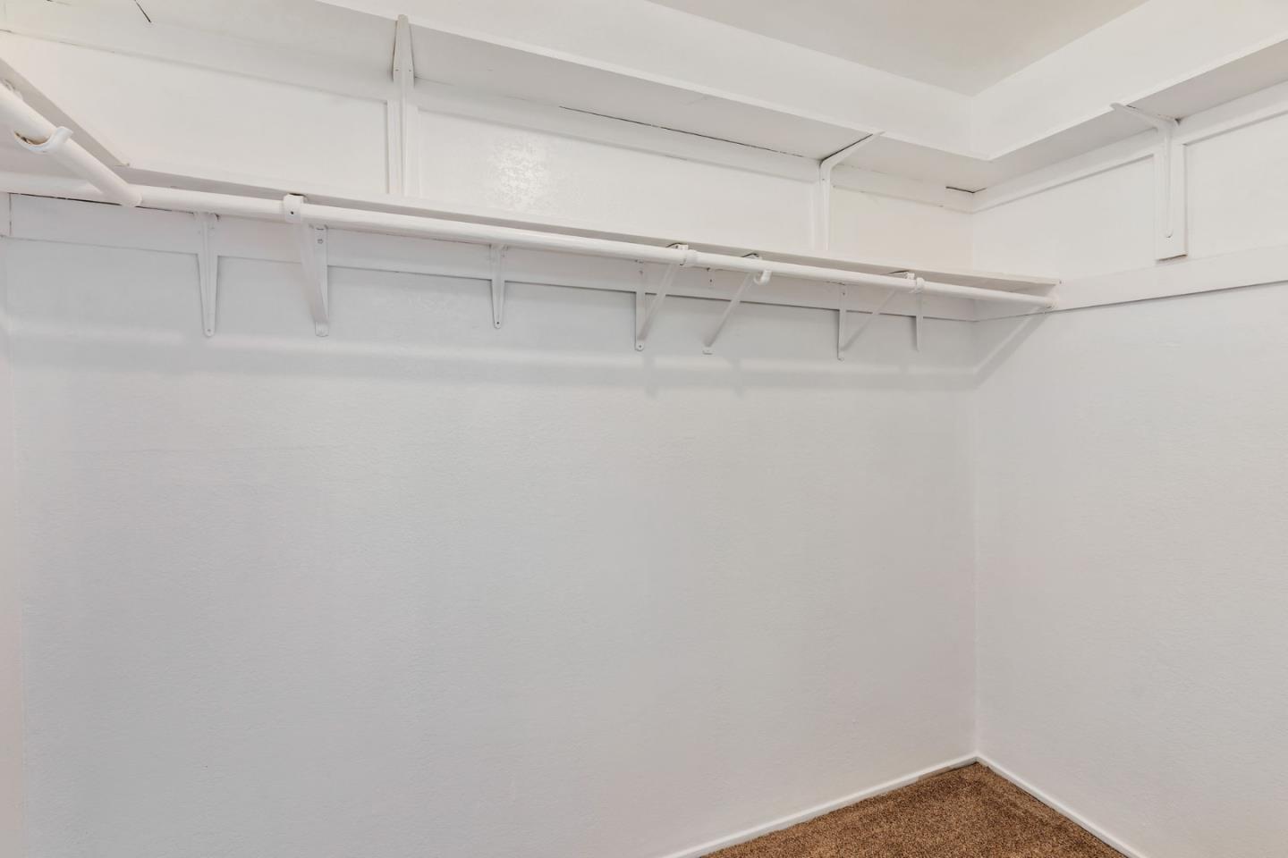 Detail Gallery Image 24 of 42 For 2416 N Main St #F,  Salinas,  CA 93906 - 2 Beds | 1/1 Baths