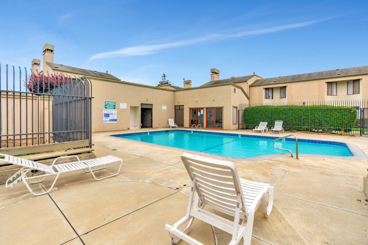 Detail Gallery Image 42 of 42 For 2416 N Main St #F,  Salinas,  CA 93906 - 2 Beds | 1/1 Baths