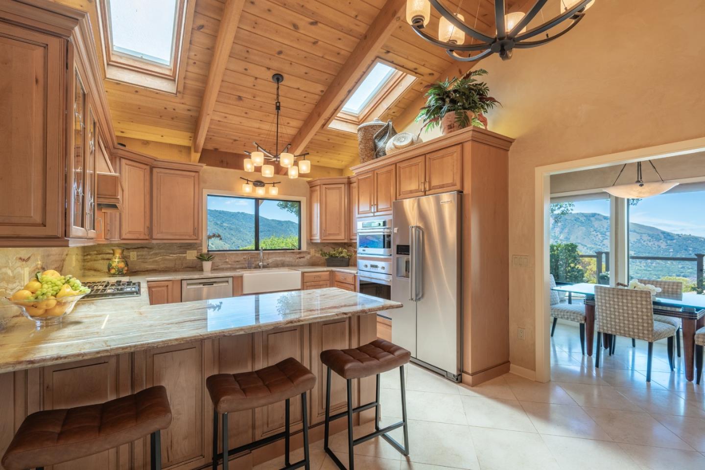 Detail Gallery Image 11 of 42 For 13369 Middle Canyon Rd, Carmel Valley,  CA 93924 - 3 Beds | 2/1 Baths