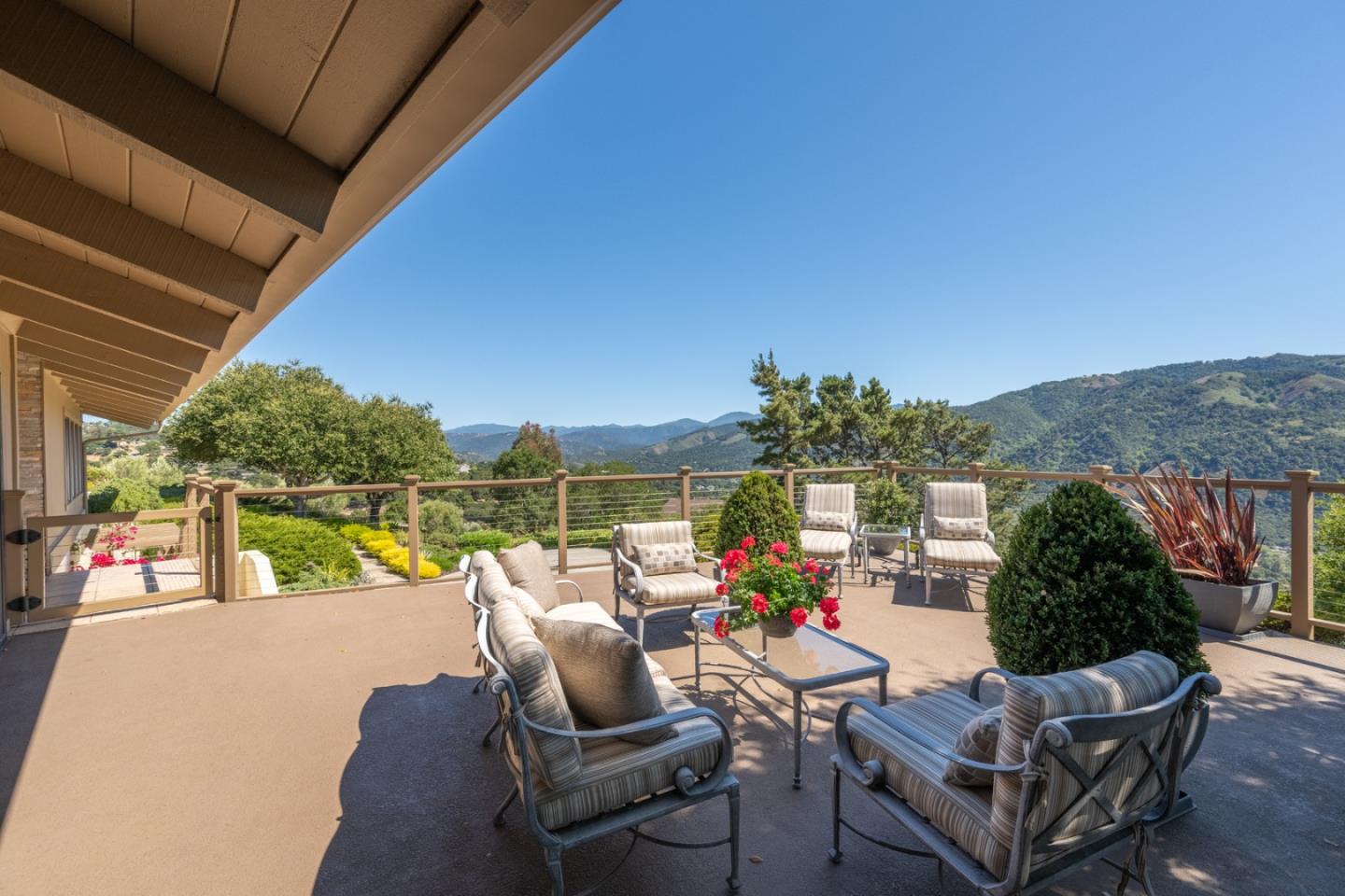 Detail Gallery Image 35 of 42 For 13369 Middle Canyon Rd, Carmel Valley,  CA 93924 - 3 Beds | 2/1 Baths