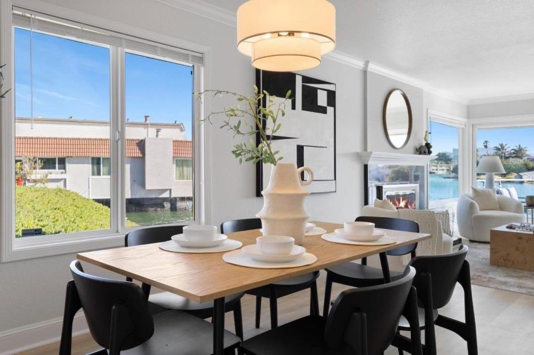 Detail Gallery Image 19 of 79 For 464 Fathom Dr, San Mateo,  CA 94404 - 3 Beds | 2 Baths