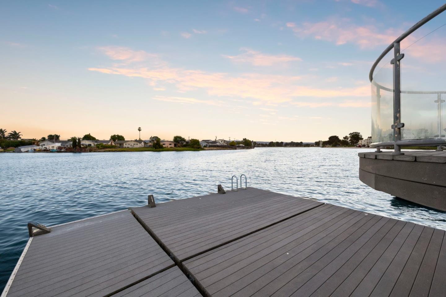 Detail Gallery Image 24 of 79 For 464 Fathom Dr, San Mateo,  CA 94404 - 3 Beds | 2 Baths