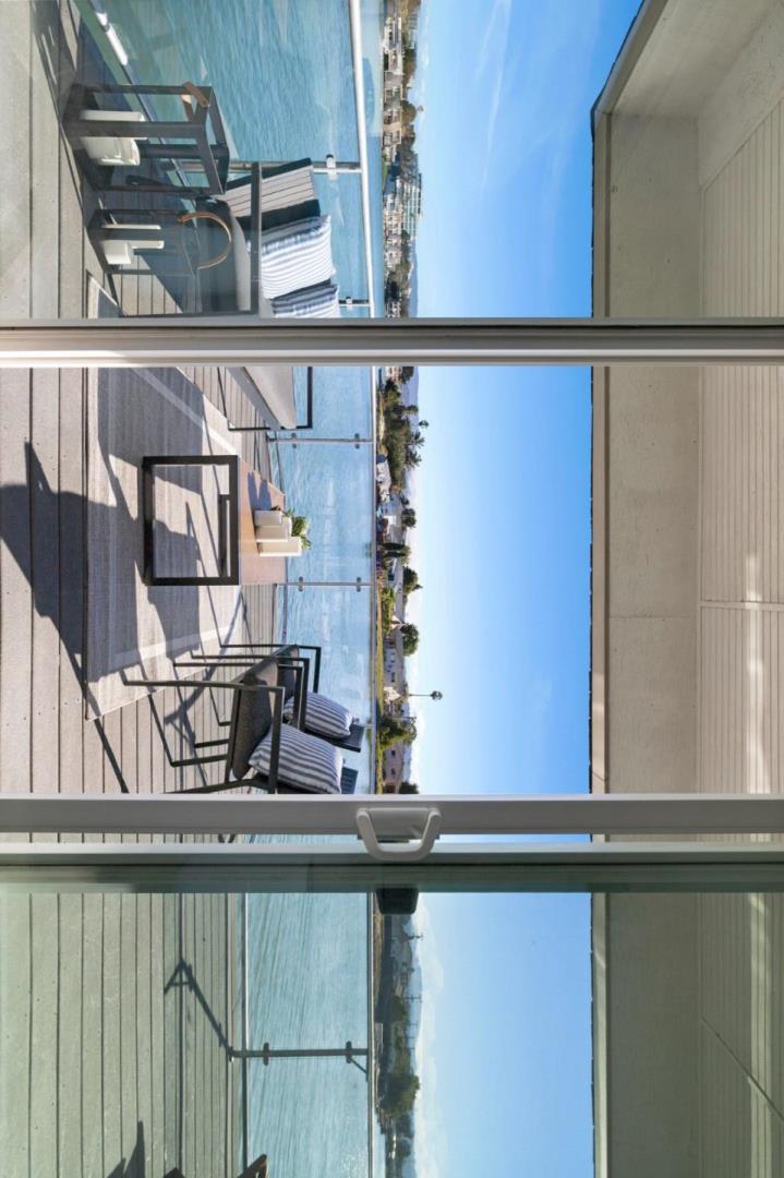 Detail Gallery Image 41 of 79 For 464 Fathom Dr, San Mateo,  CA 94404 - 3 Beds | 2 Baths