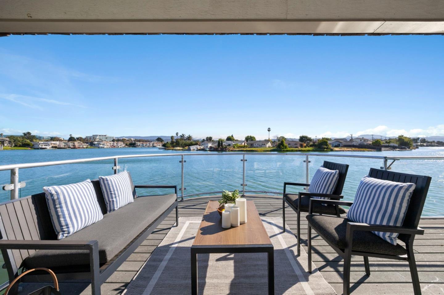 Detail Gallery Image 43 of 79 For 464 Fathom Dr, San Mateo,  CA 94404 - 3 Beds | 2 Baths