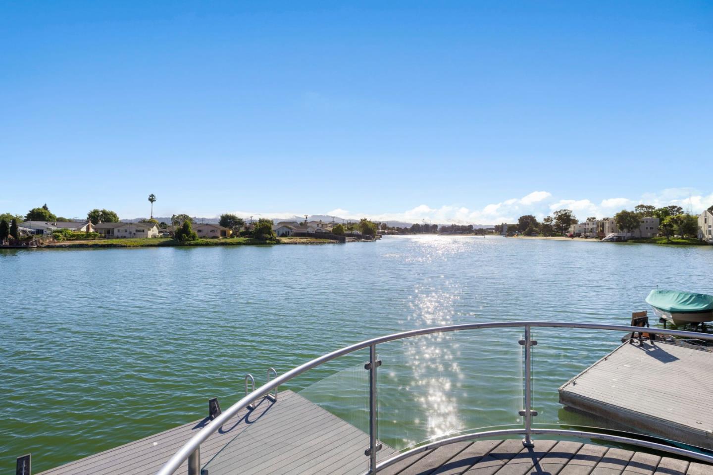 Detail Gallery Image 46 of 79 For 464 Fathom Dr, San Mateo,  CA 94404 - 3 Beds | 2 Baths