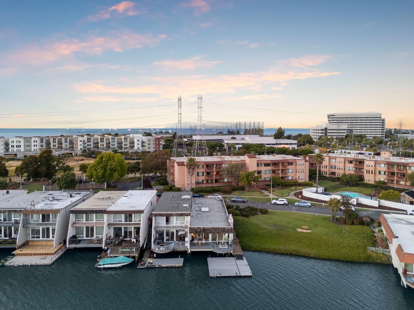 Detail Gallery Image 71 of 79 For 464 Fathom Dr, San Mateo,  CA 94404 - 3 Beds | 2 Baths