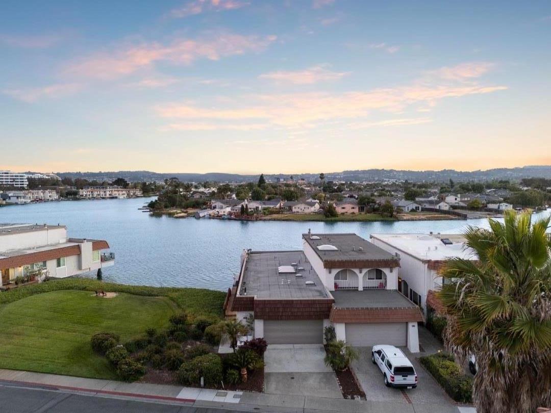 Detail Gallery Image 74 of 79 For 464 Fathom Dr, San Mateo,  CA 94404 - 3 Beds | 2 Baths