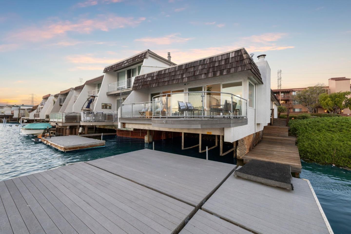 Detail Gallery Image 77 of 79 For 464 Fathom Dr, San Mateo,  CA 94404 - 3 Beds | 2 Baths