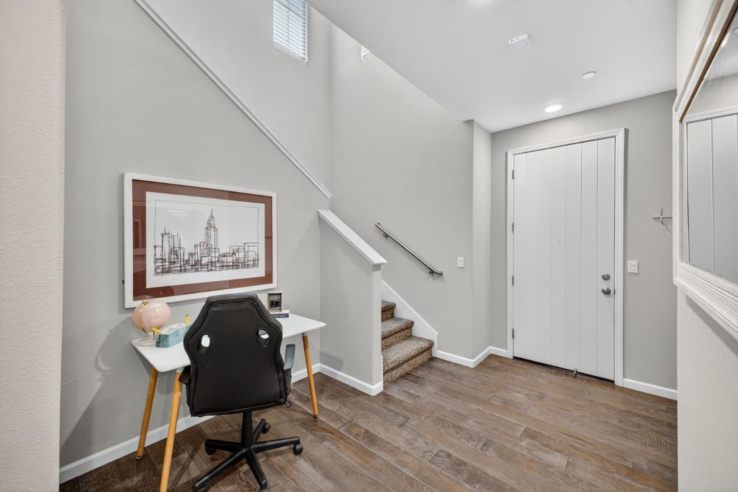 Detail Gallery Image 3 of 36 For 3092 Manuel St #1,  San Jose,  CA 95136 - 3 Beds | 3 Baths