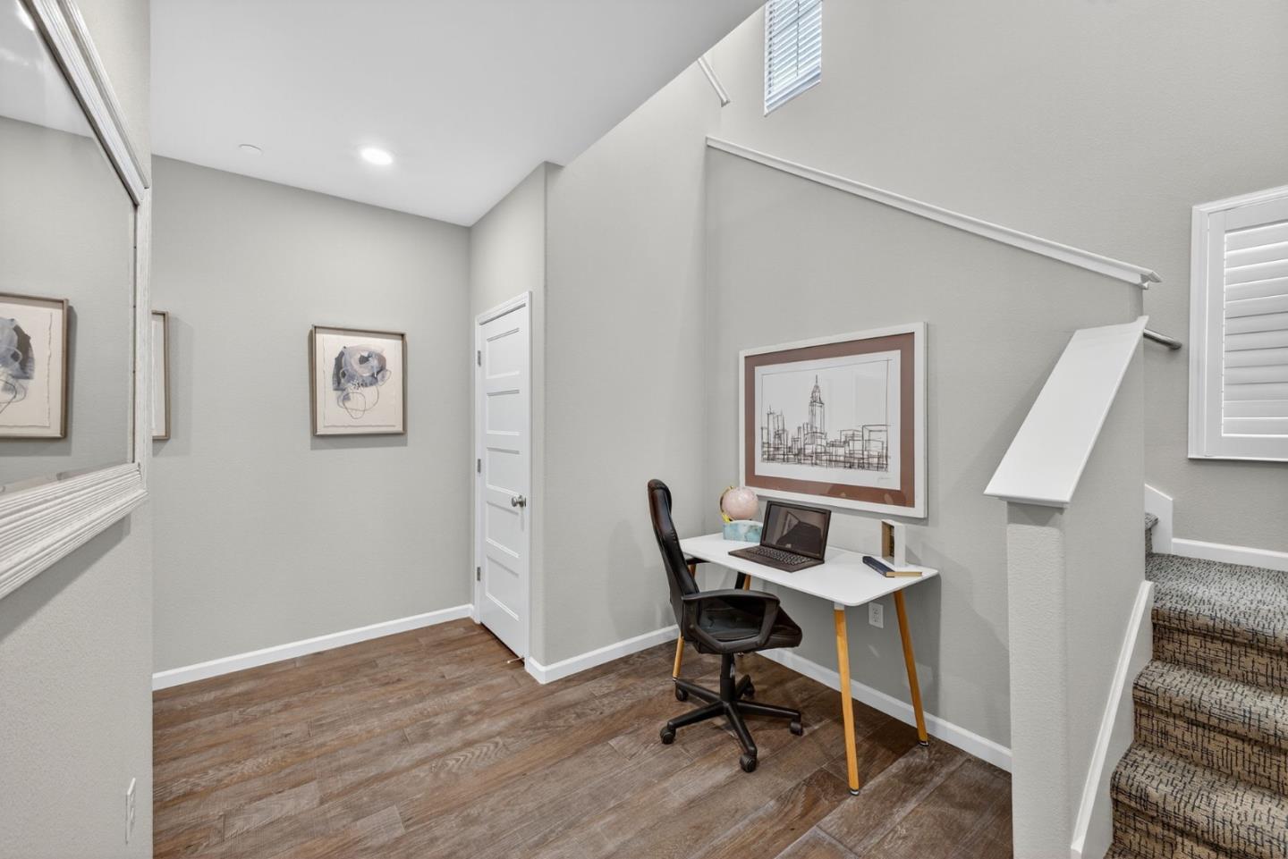 Detail Gallery Image 4 of 36 For 3092 Manuel St #1,  San Jose,  CA 95136 - 3 Beds | 3 Baths