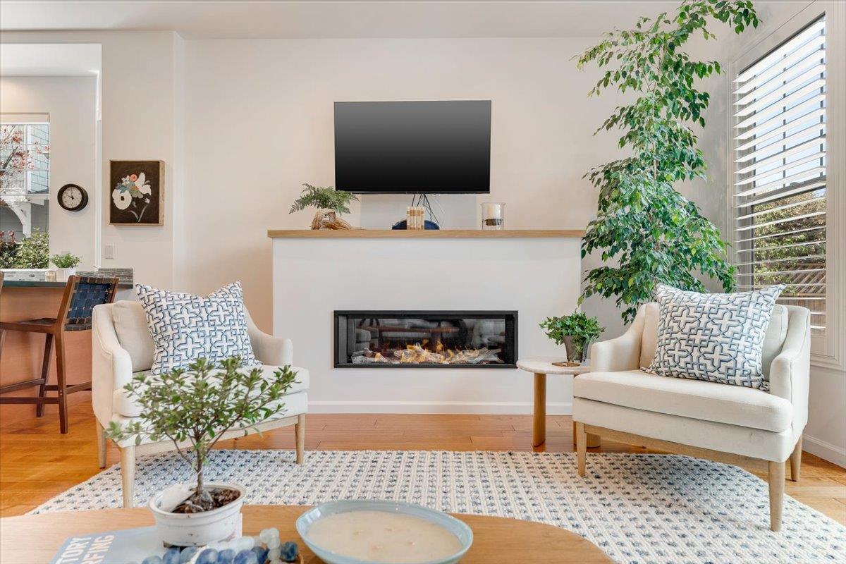 Detail Gallery Image 18 of 40 For 513 Hill St, Capitola,  CA 95010 - 3 Beds | 2/1 Baths