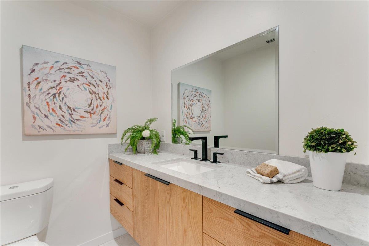 Detail Gallery Image 7 of 40 For 513 Hill St, Capitola,  CA 95010 - 3 Beds | 2/1 Baths