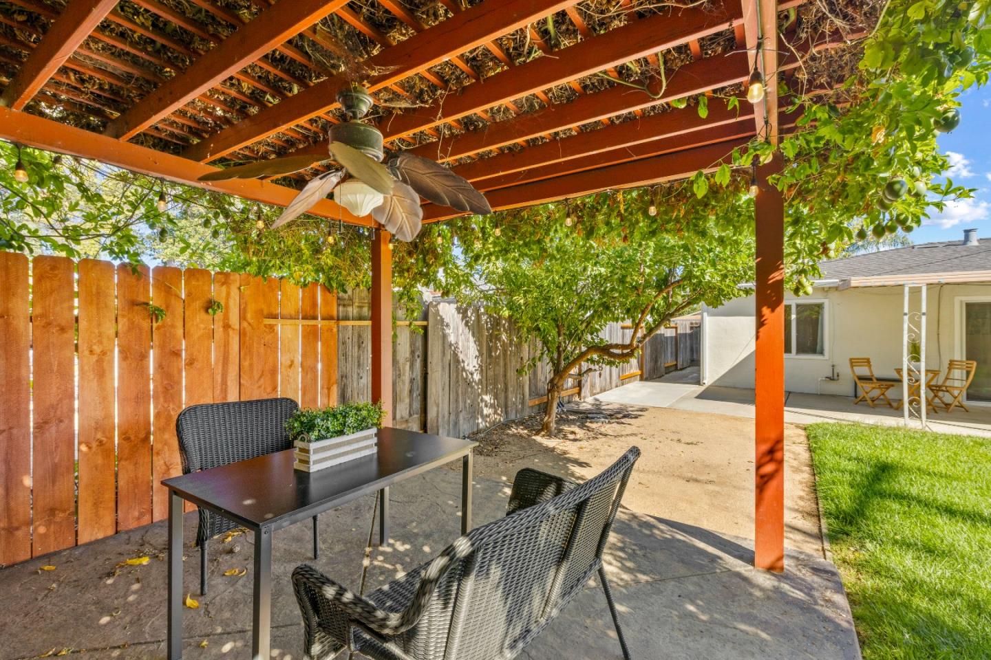 Detail Gallery Image 39 of 44 For 1718 Foxworthy Ave, San Jose,  CA 95124 - 3 Beds | 1 Baths