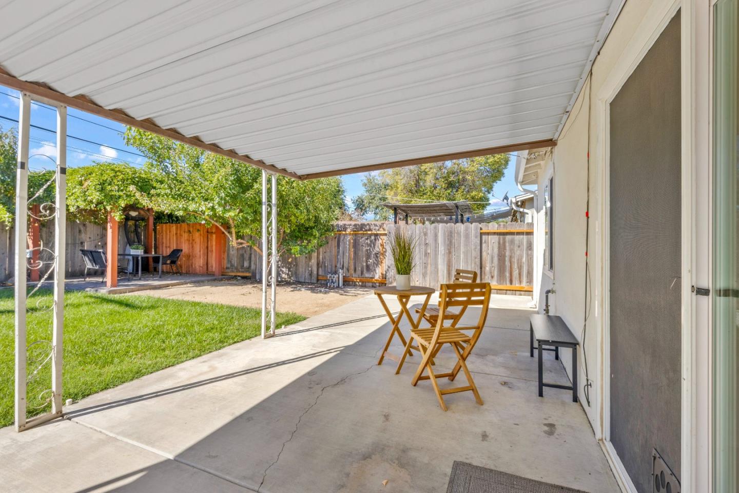 Detail Gallery Image 41 of 44 For 1718 Foxworthy Ave, San Jose,  CA 95124 - 3 Beds | 1 Baths