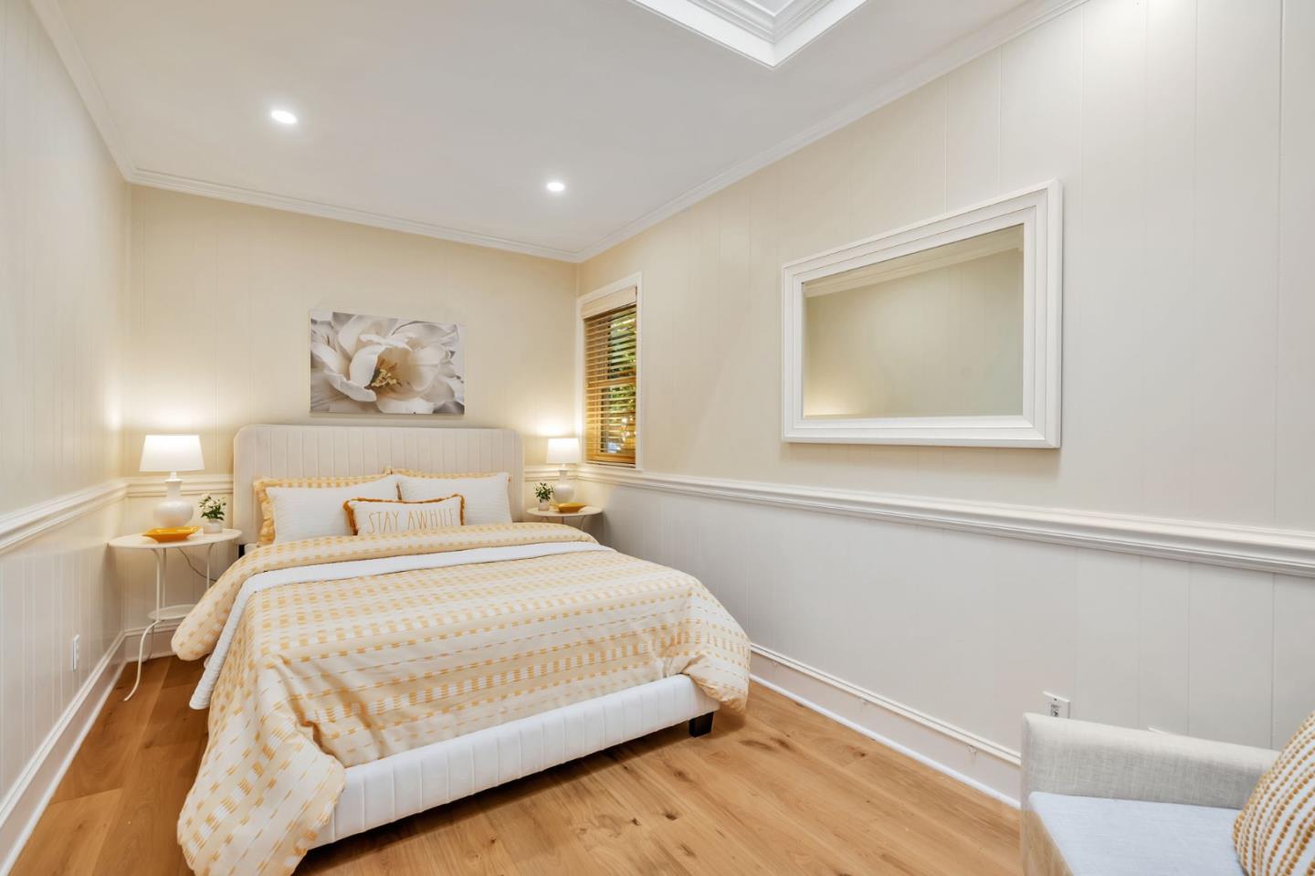 Detail Gallery Image 25 of 66 For 534 Hilbar Ln, Palo Alto,  CA 94303 - 4 Beds | 2 Baths