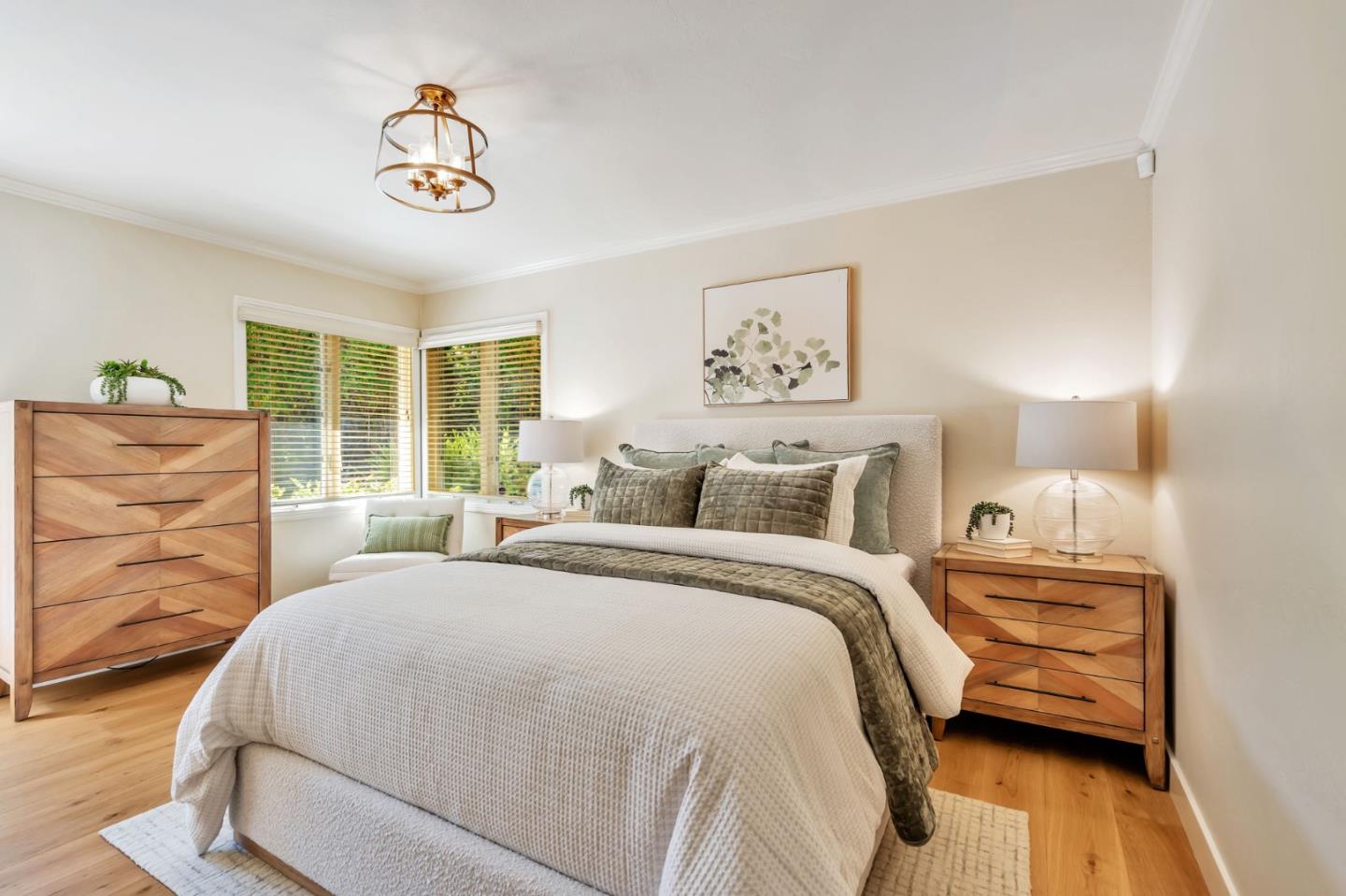 Detail Gallery Image 26 of 66 For 534 Hilbar Ln, Palo Alto,  CA 94303 - 4 Beds | 2 Baths