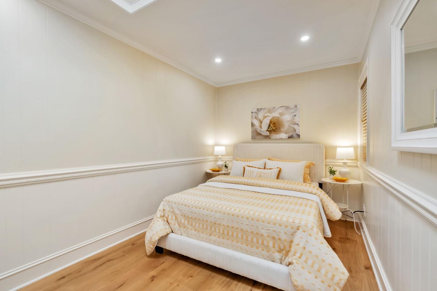 Detail Gallery Image 30 of 66 For 534 Hilbar Ln, Palo Alto,  CA 94303 - 4 Beds | 2 Baths