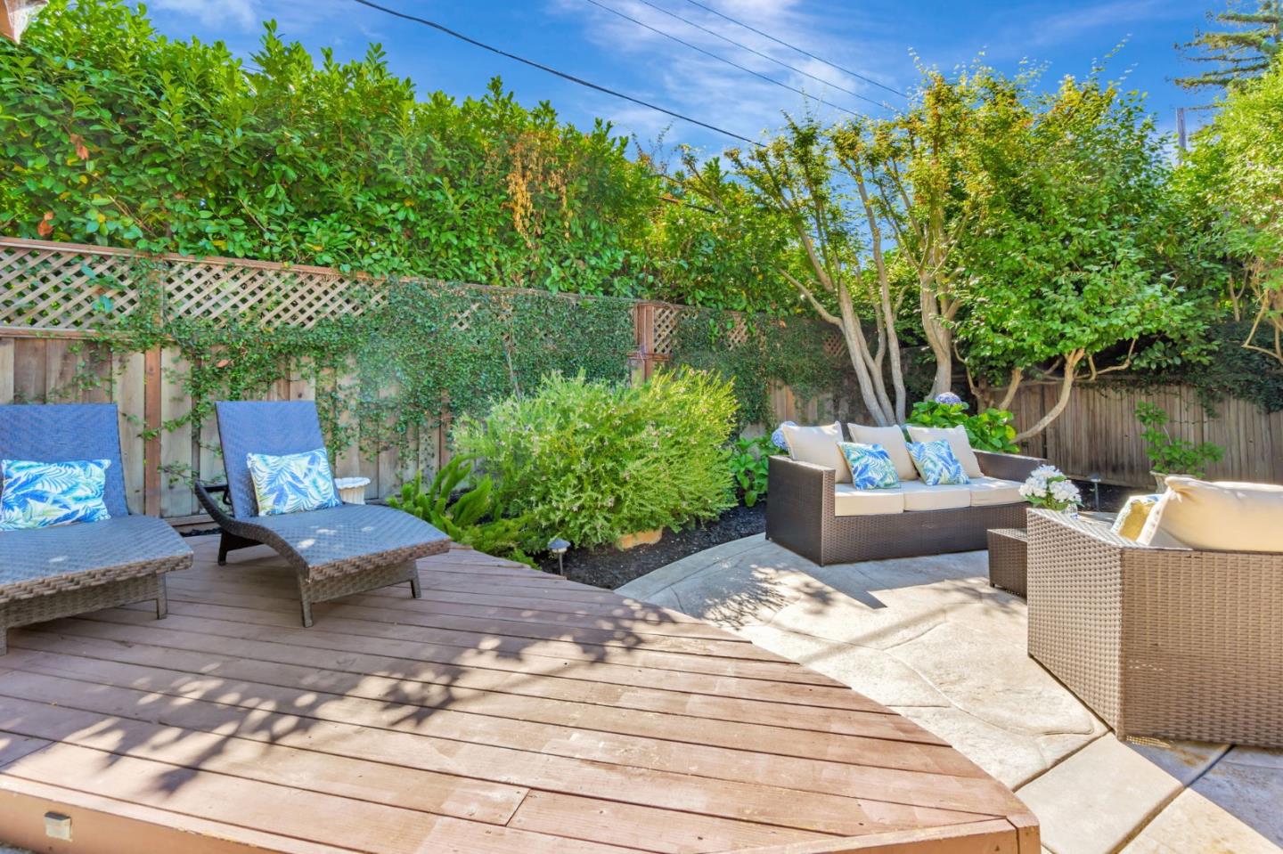 Detail Gallery Image 39 of 66 For 534 Hilbar Ln, Palo Alto,  CA 94303 - 4 Beds | 2 Baths