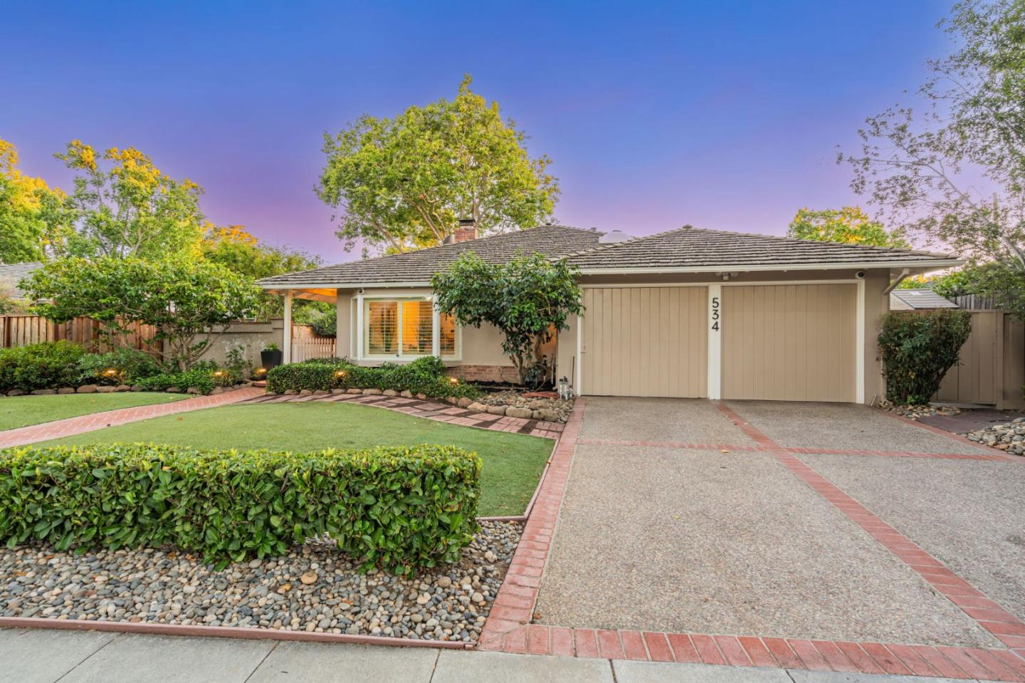 Detail Gallery Image 43 of 66 For 534 Hilbar Ln, Palo Alto,  CA 94303 - 4 Beds | 2 Baths