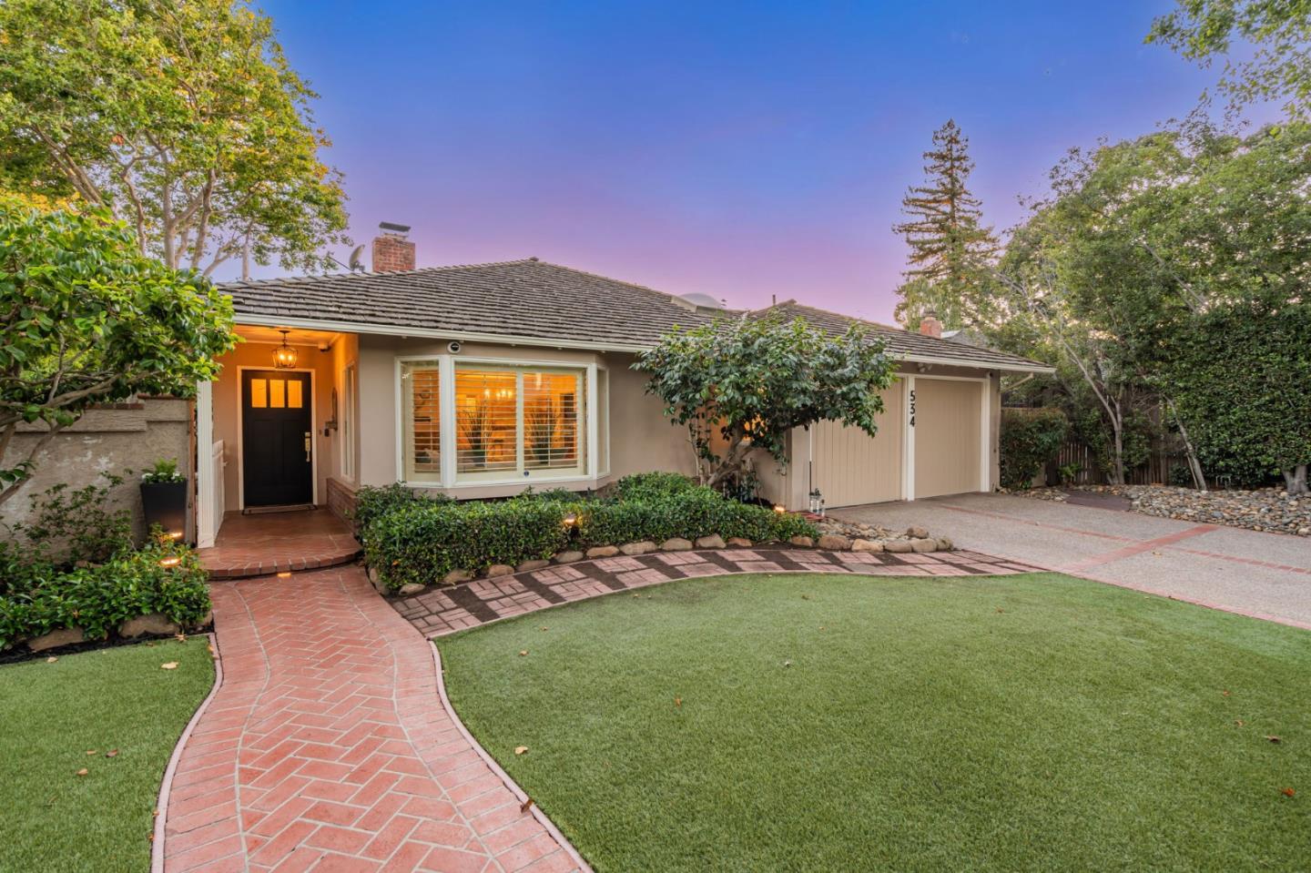 Detail Gallery Image 44 of 66 For 534 Hilbar Ln, Palo Alto,  CA 94303 - 4 Beds | 2 Baths