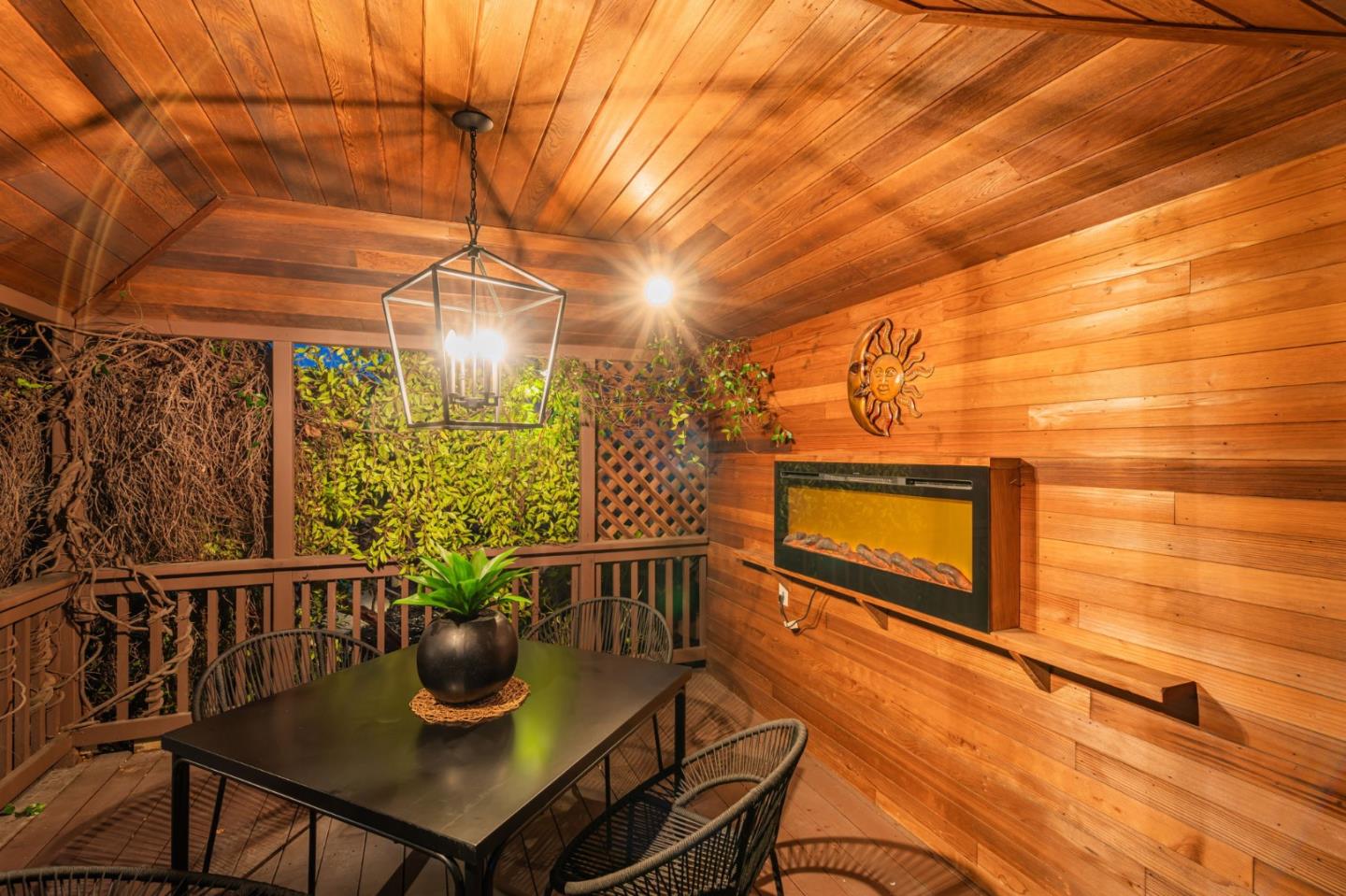 Detail Gallery Image 65 of 66 For 534 Hilbar Ln, Palo Alto,  CA 94303 - 4 Beds | 2 Baths