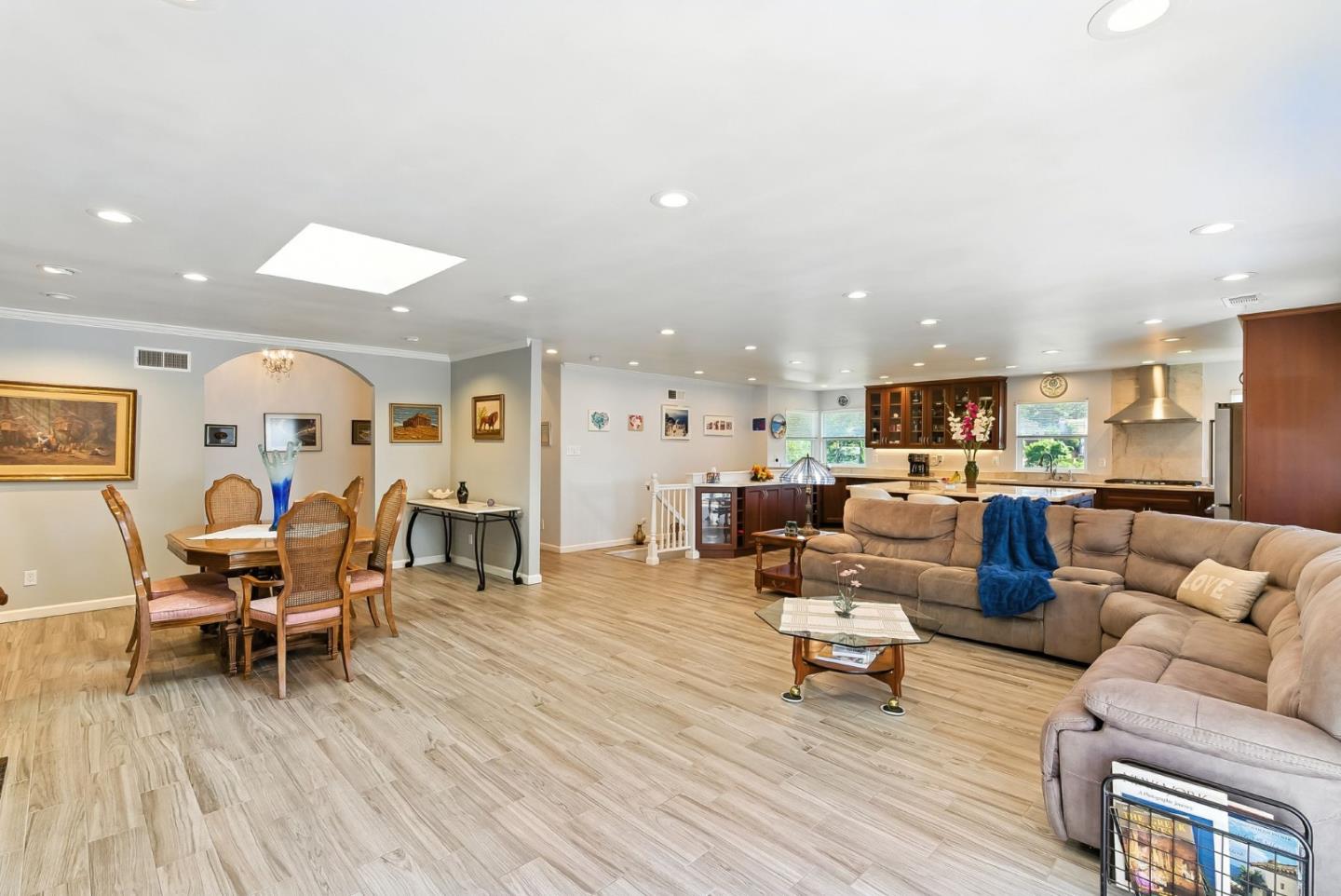 Detail Gallery Image 5 of 25 For 87 Exeter Ave, San Carlos,  CA 94070 - 4 Beds | 3 Baths