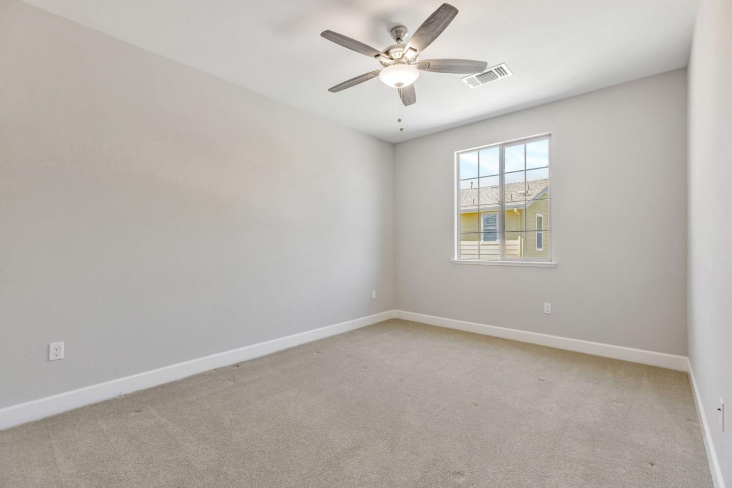 Detail Gallery Image 20 of 32 For 274 Fennel Way #1802,  Livermore,  CA 94551 - 3 Beds | 2/1 Baths