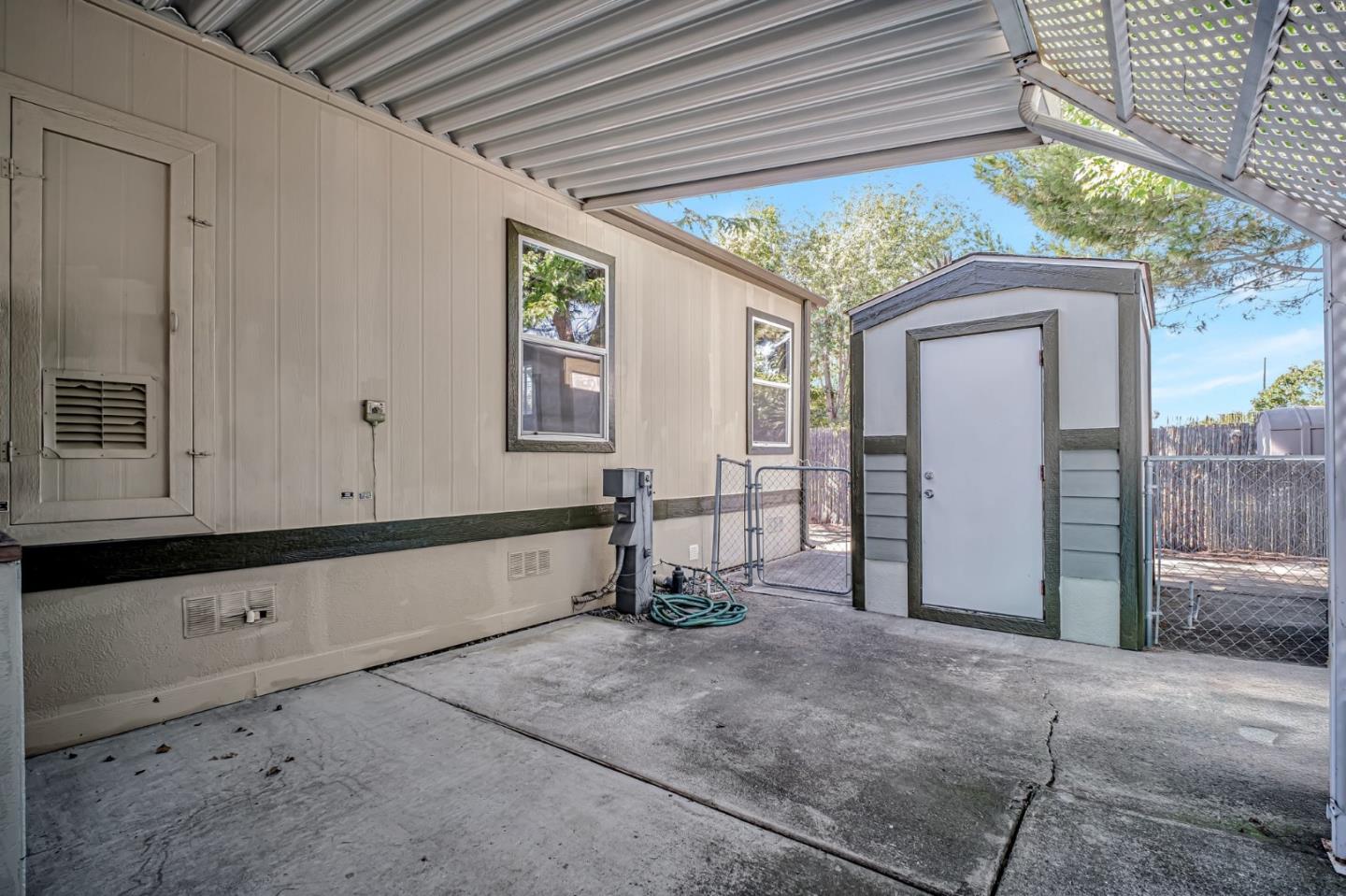 Detail Gallery Image 28 of 33 For 1283 Sussex Way #24,  Hayward,  CA 94544 - 3 Beds | 2 Baths