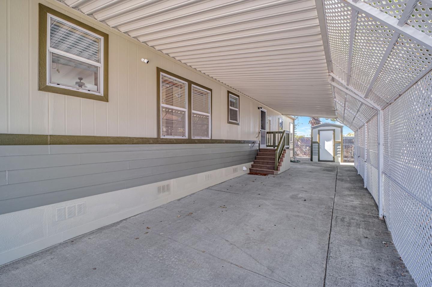 Detail Gallery Image 29 of 33 For 1283 Sussex Way #24,  Hayward,  CA 94544 - 3 Beds | 2 Baths