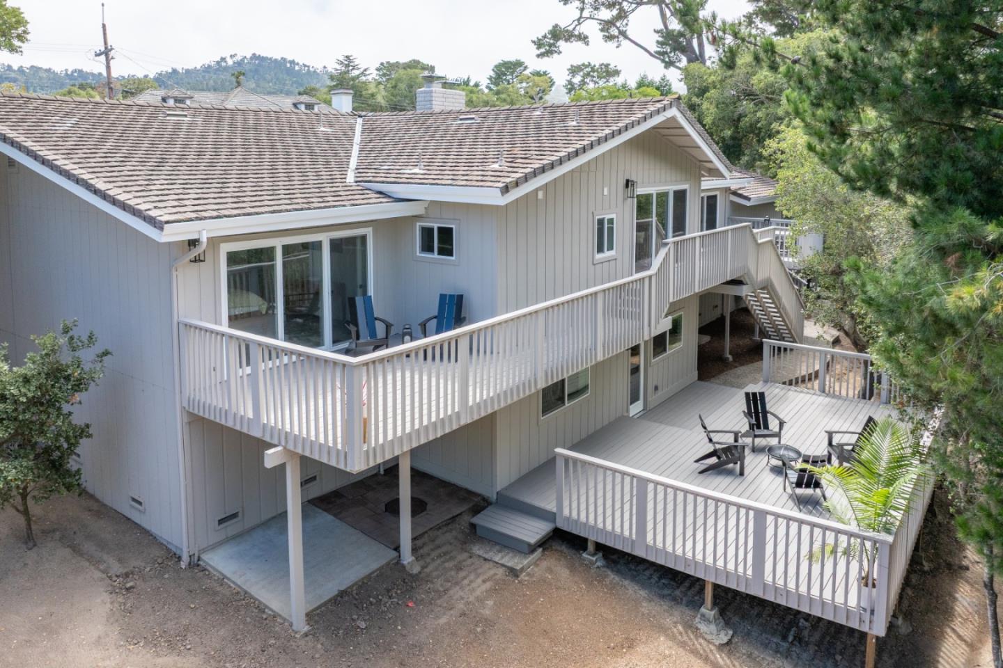 Detail Gallery Image 35 of 40 For 15 Alta Mesa Cir, Monterey,  CA 93940 - 4 Beds | 3 Baths