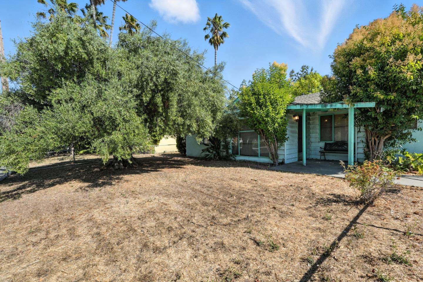 Detail Gallery Image 4 of 34 For 2992 Humbolt Ave, Santa Clara,  CA 95051 - 3 Beds | 1 Baths