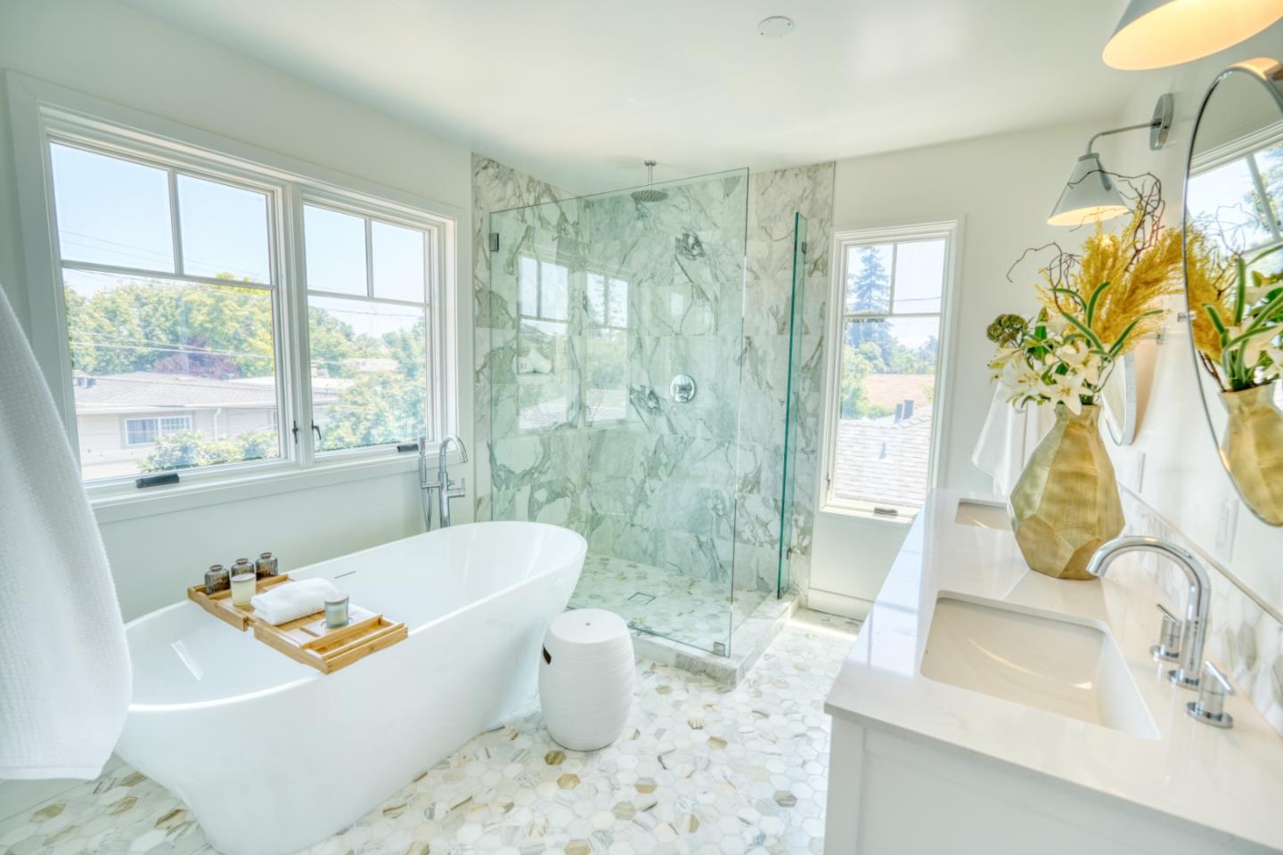 Detail Gallery Image 46 of 76 For 952 6th Ave, Redwood City,  CA 94063 - 5 Beds | 5 Baths