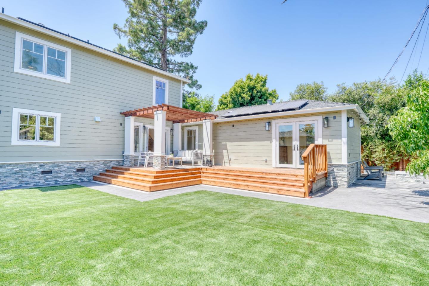 Detail Gallery Image 64 of 76 For 952 6th Ave, Redwood City,  CA 94063 - 5 Beds | 5 Baths