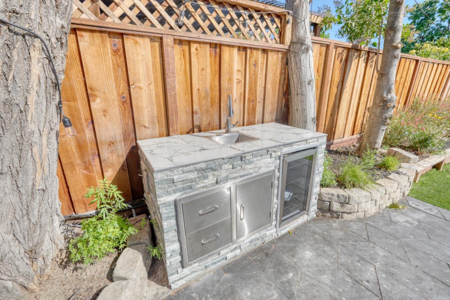 Detail Gallery Image 72 of 76 For 952 6th Ave, Redwood City,  CA 94063 - 5 Beds | 5 Baths